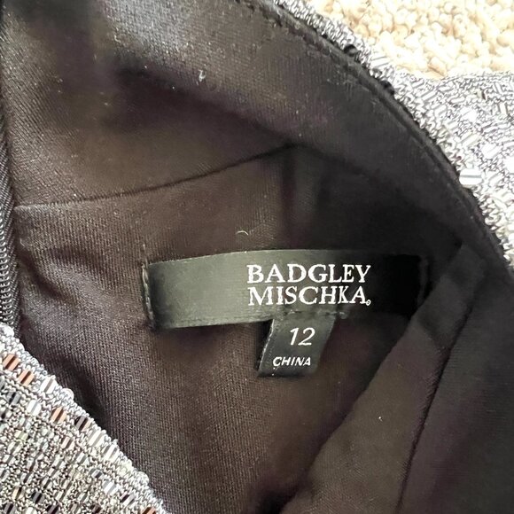 Badgley Mischka Silver Sparkly Long Sleeve Tunic - Size 12 - Picture 11 of 11